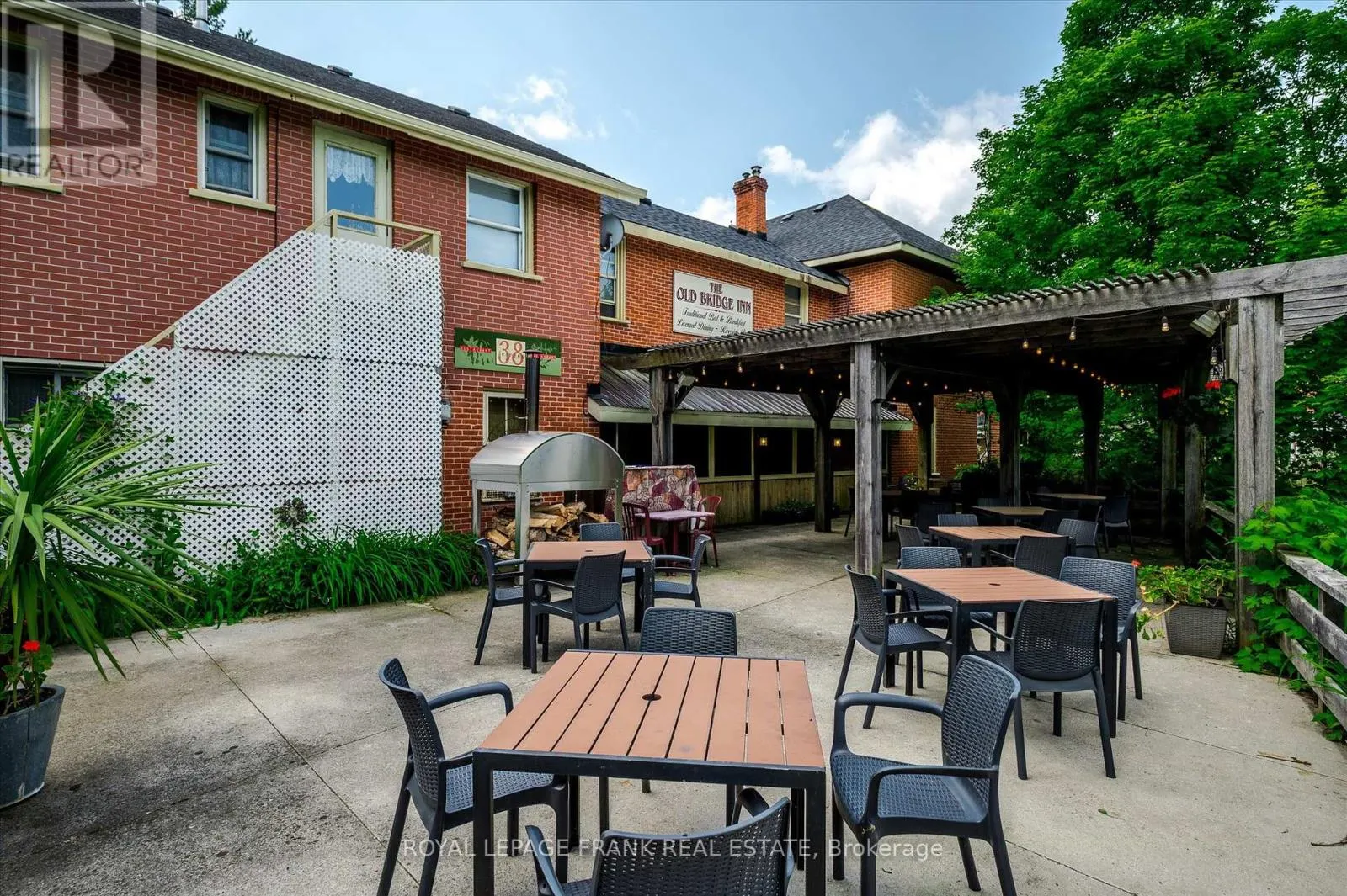 2057 OLD HIGHWAY 28