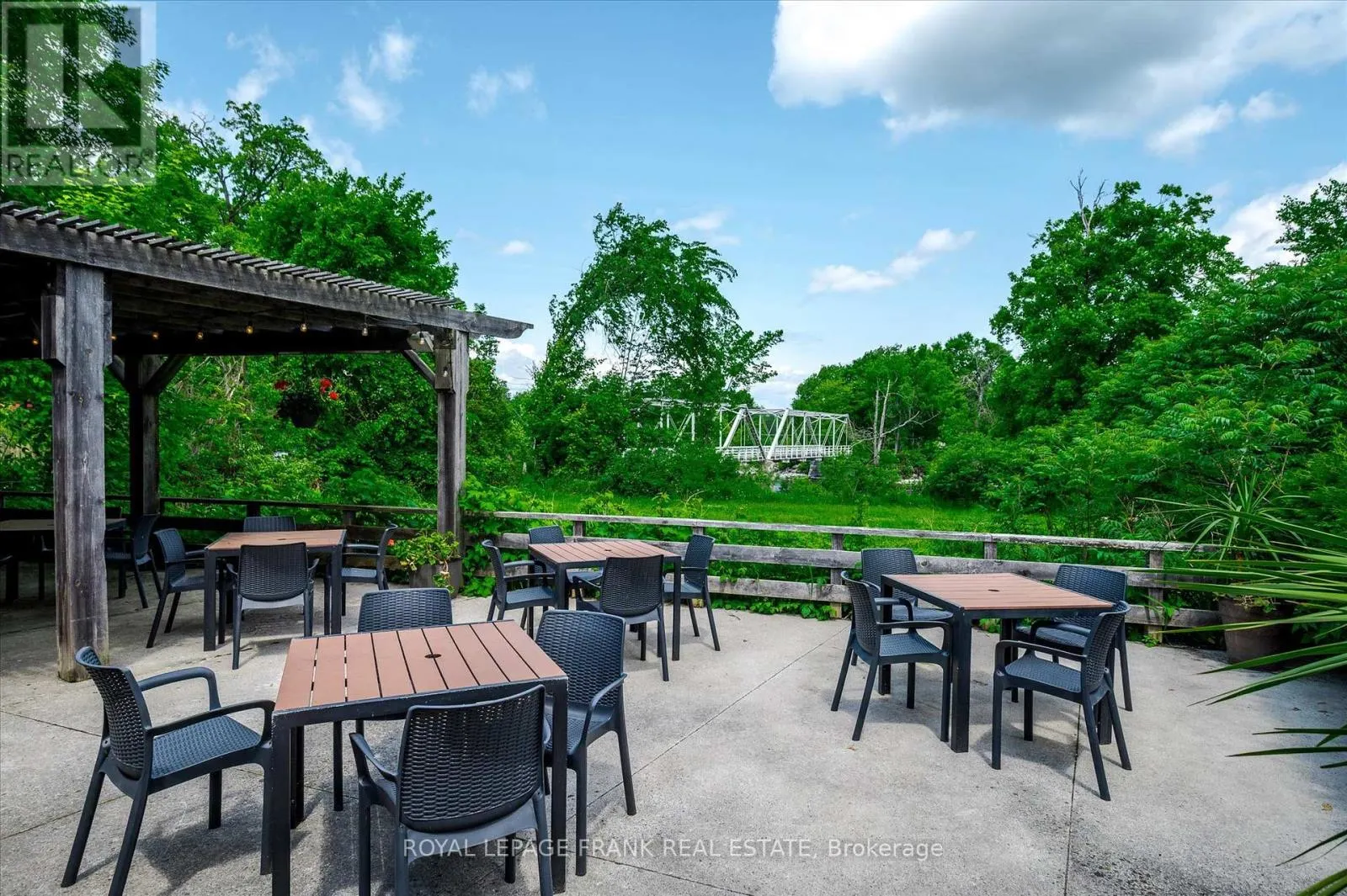 2057 OLD HIGHWAY 28