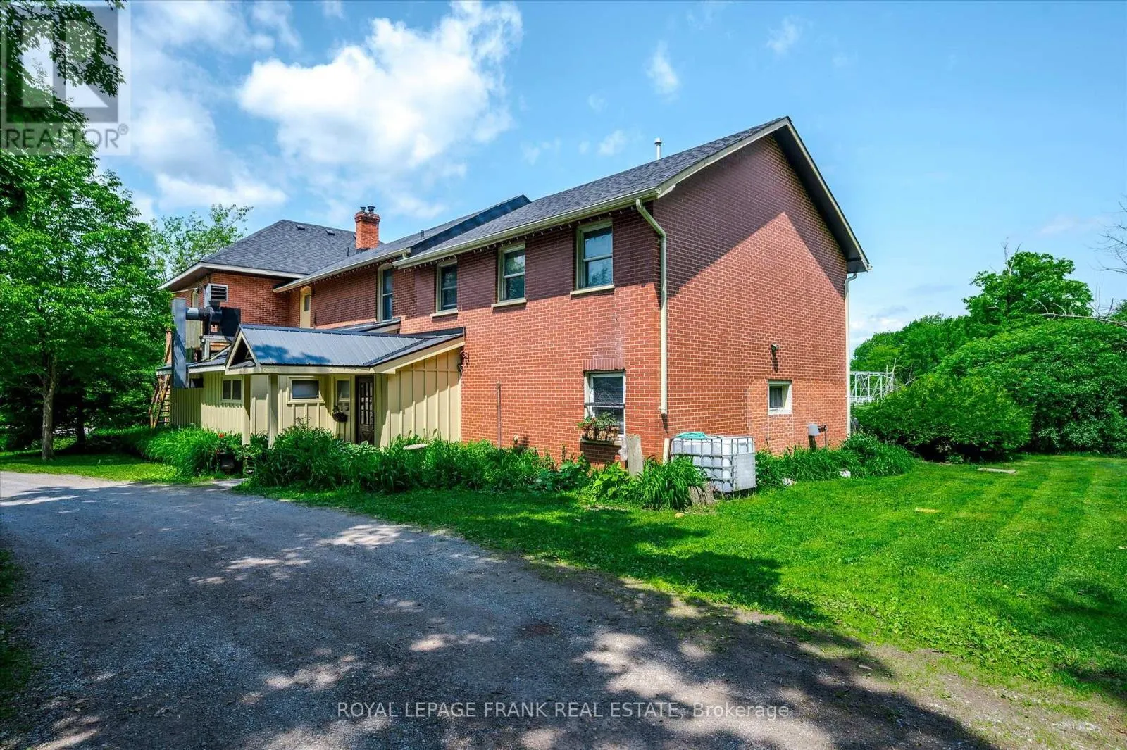 2057 OLD HIGHWAY 28