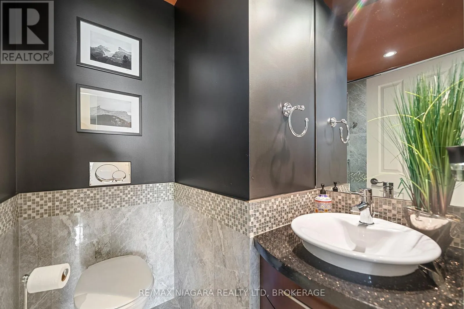 4618 SANDY COVE DRIVE