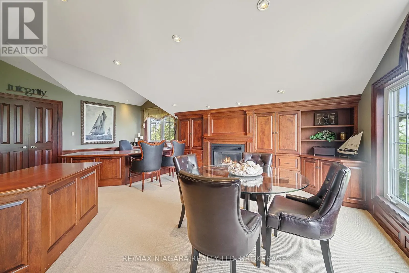 4618 SANDY COVE DRIVE