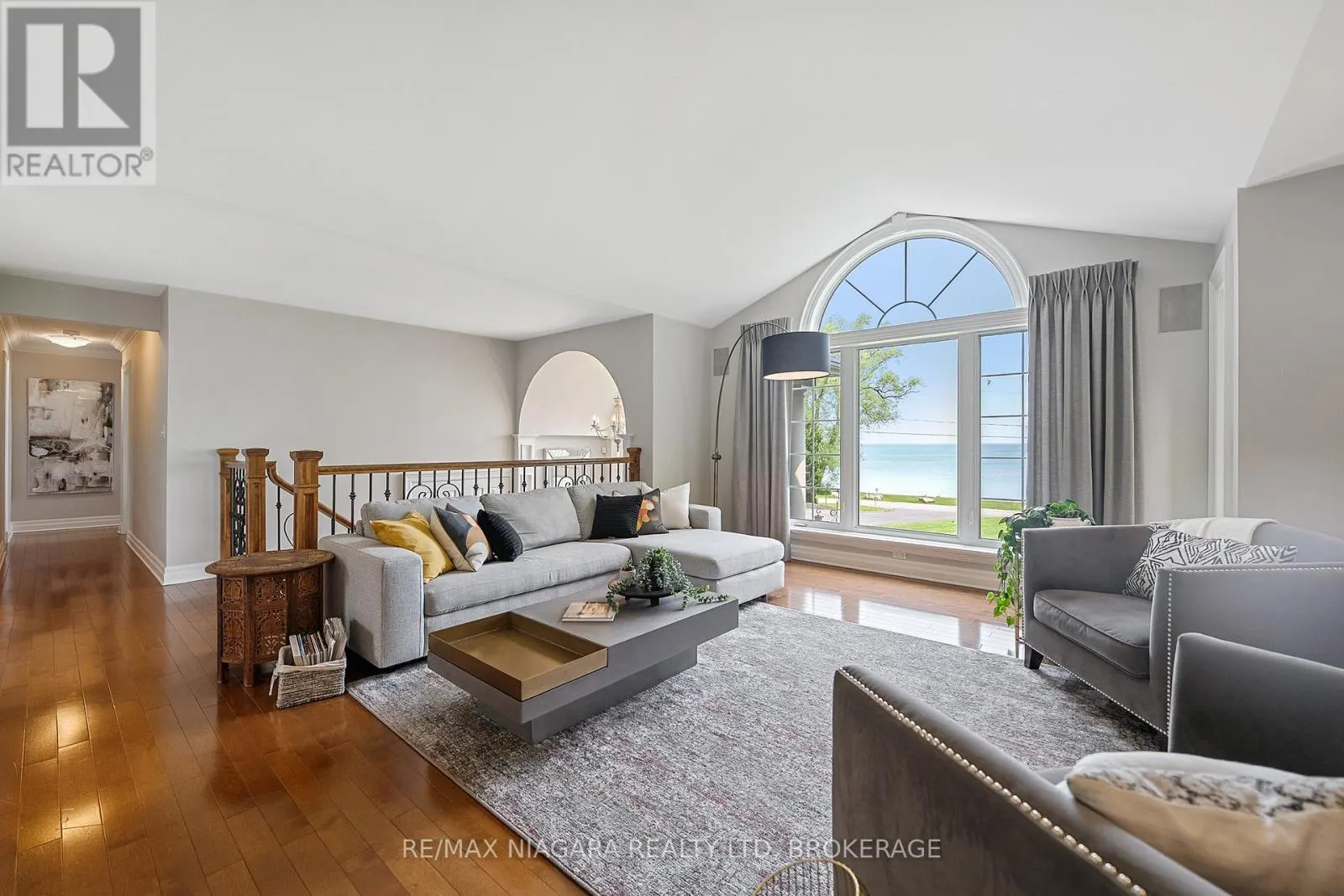 4618 SANDY COVE DRIVE