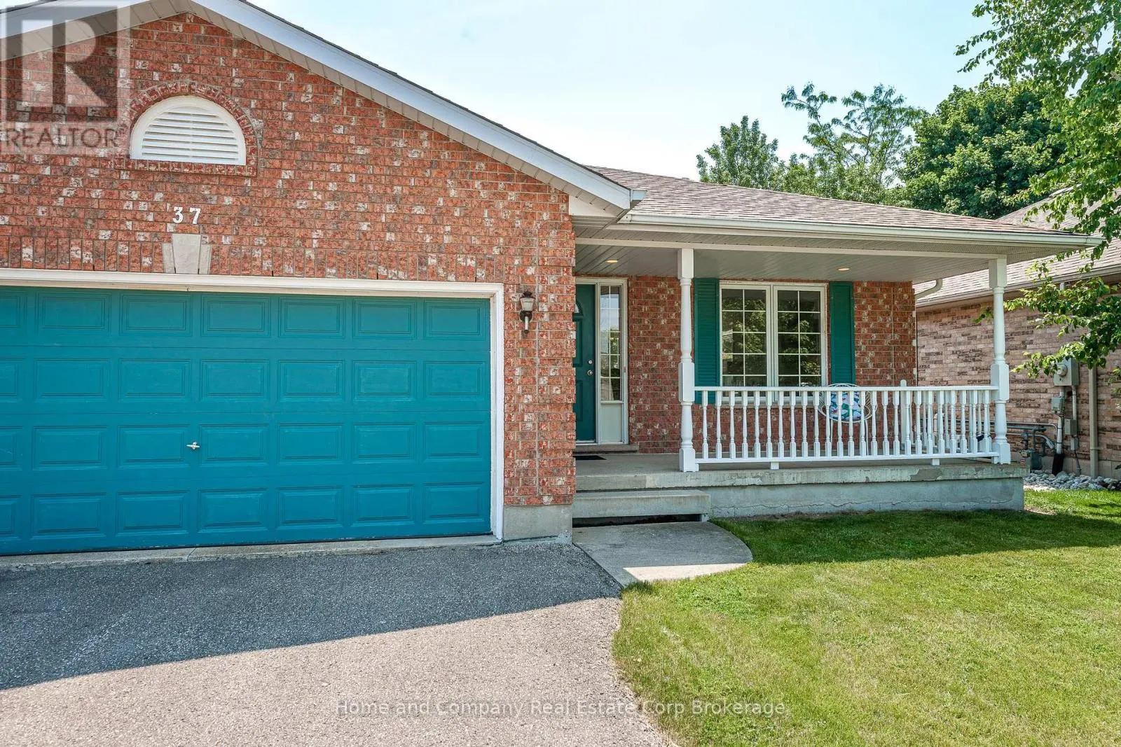 37 DINGMAN PLACE