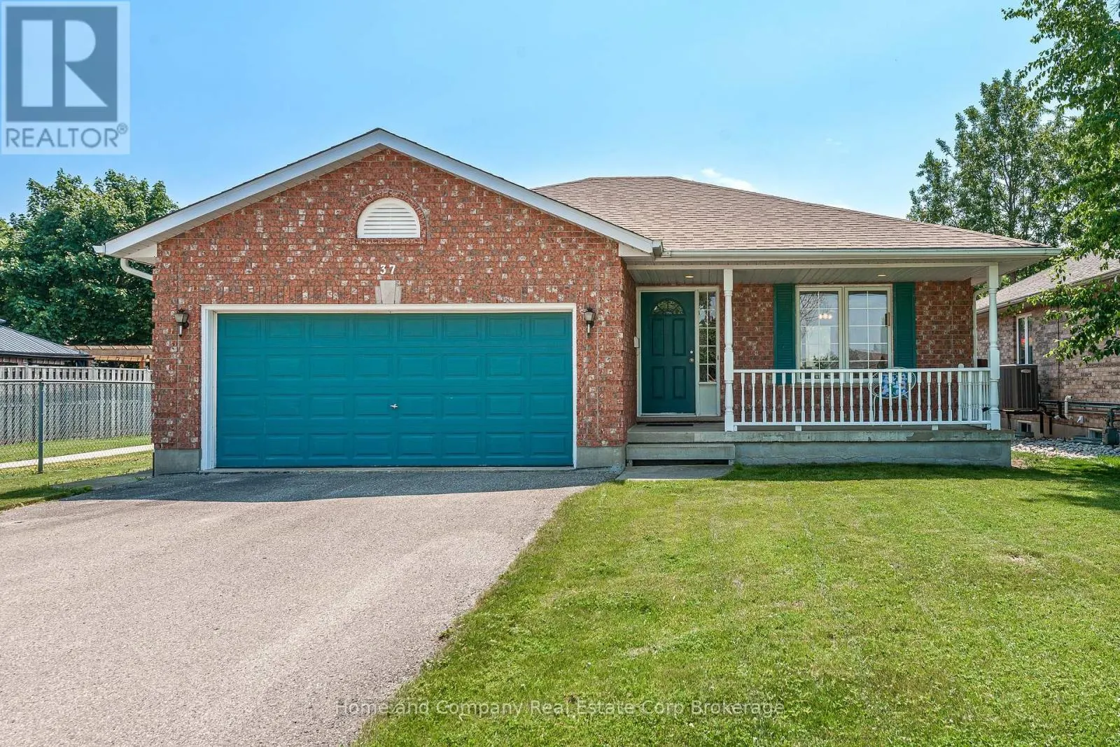 37 DINGMAN PLACE