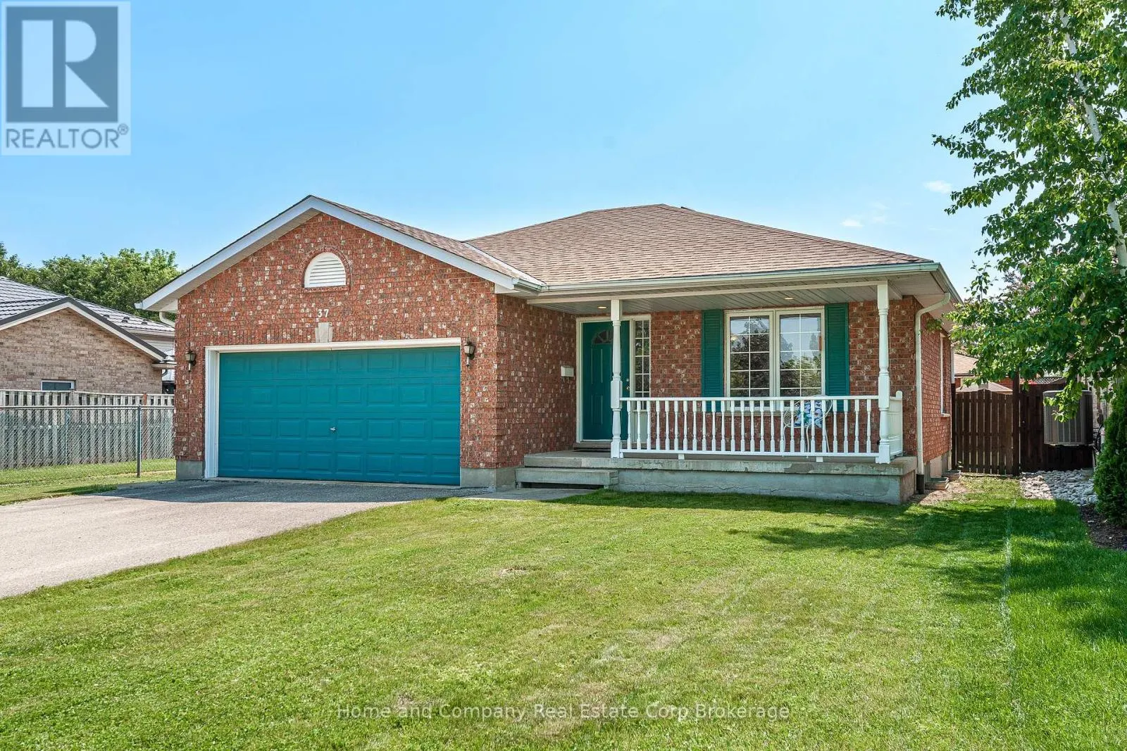 37 DINGMAN PLACE