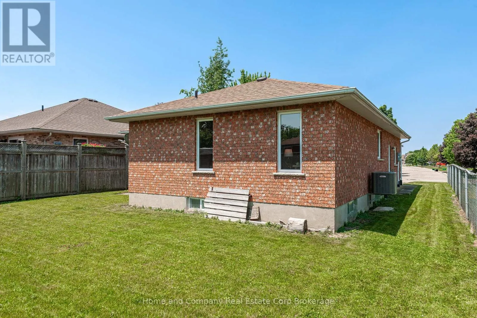 37 DINGMAN PLACE