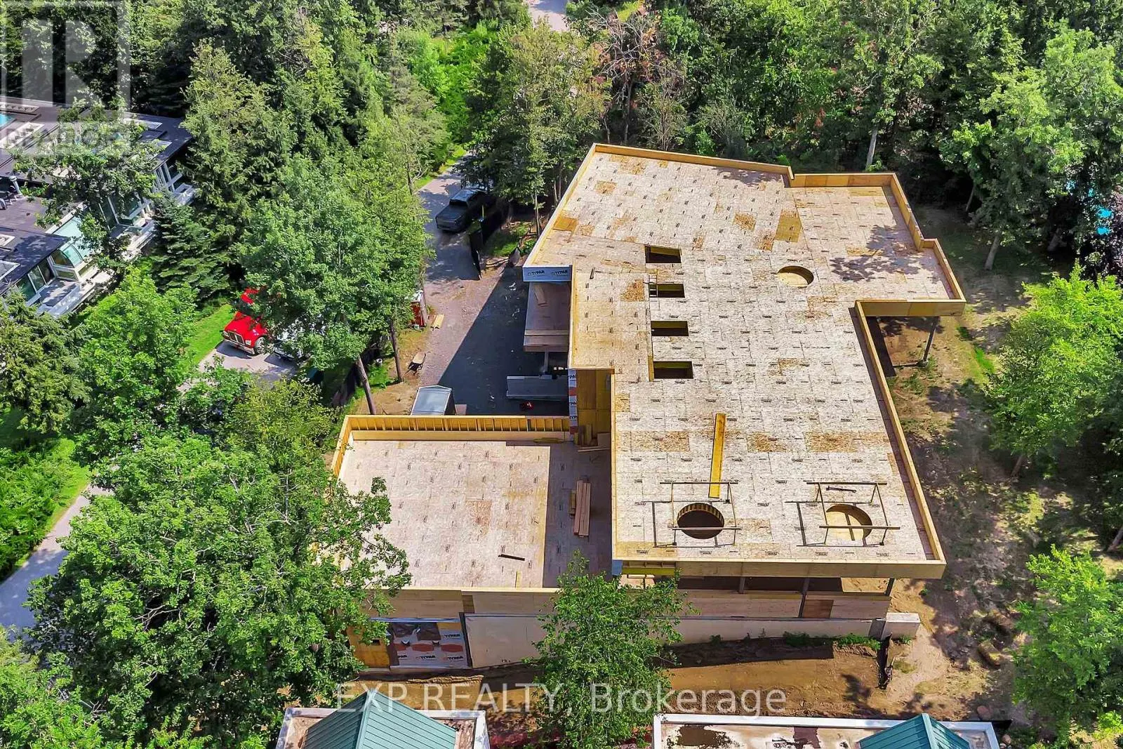 15 KANATA ROCKERIES PRIVATE