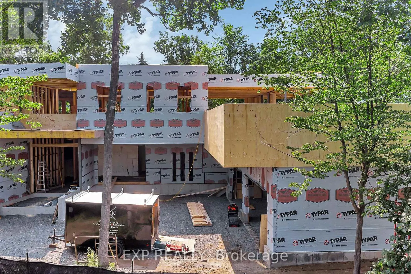 15 KANATA ROCKERIES PRIVATE