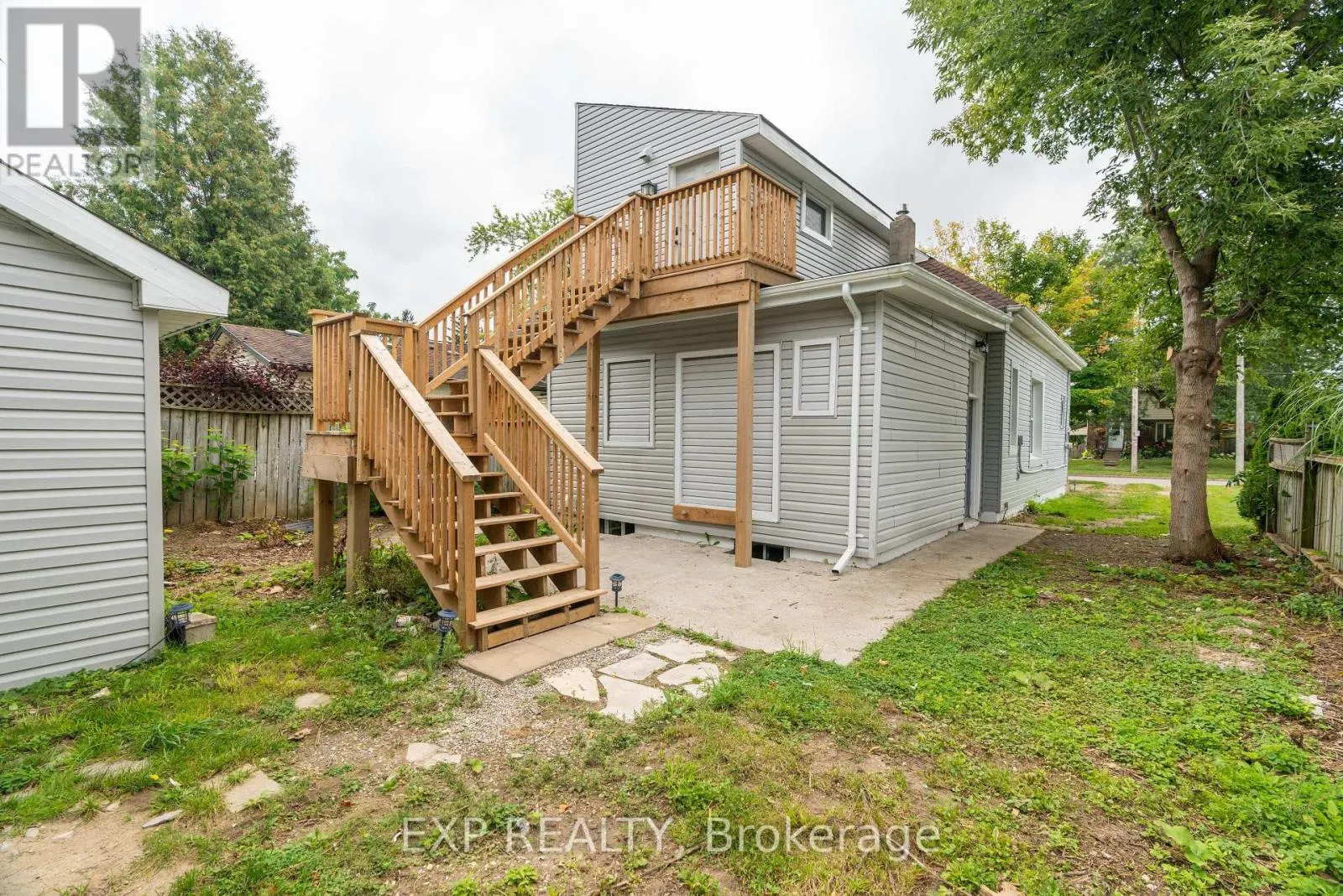 354 SPRUCE STREET