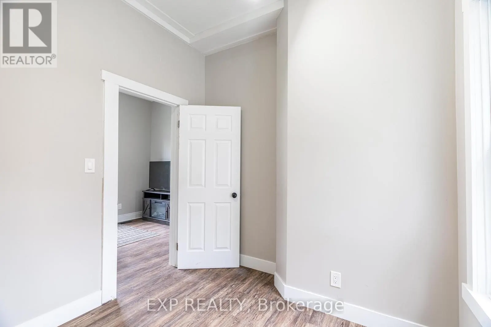 354 SPRUCE STREET