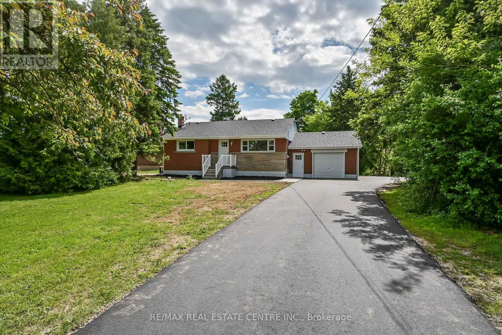 1645 GLANCASTER ROAD