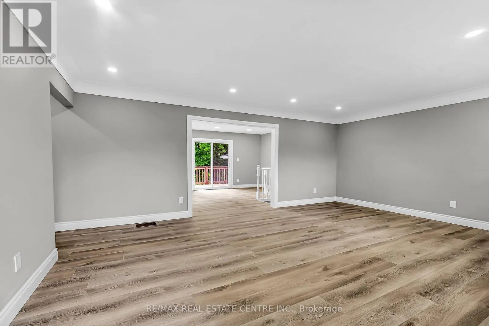 1645 GLANCASTER ROAD