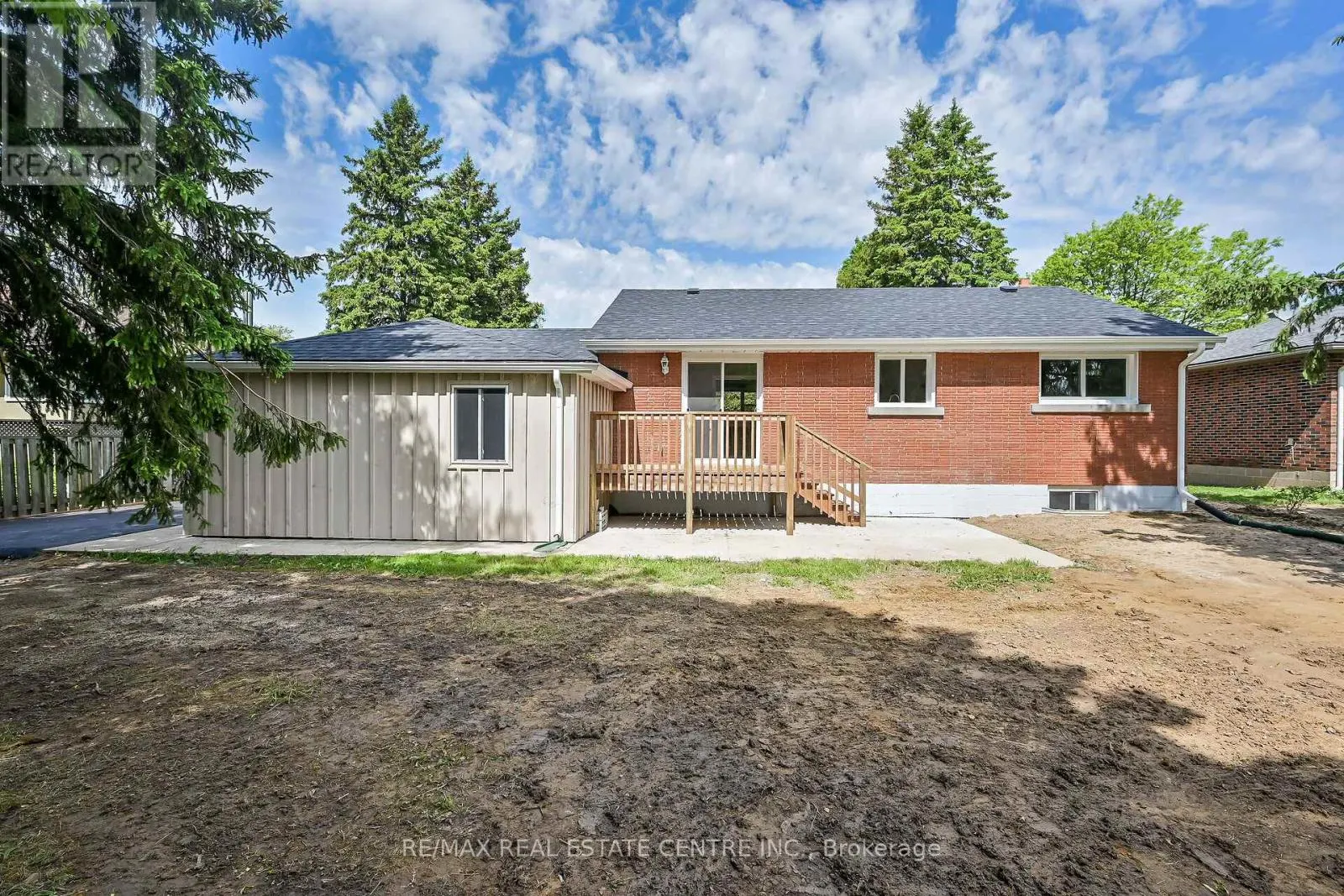1645 GLANCASTER ROAD