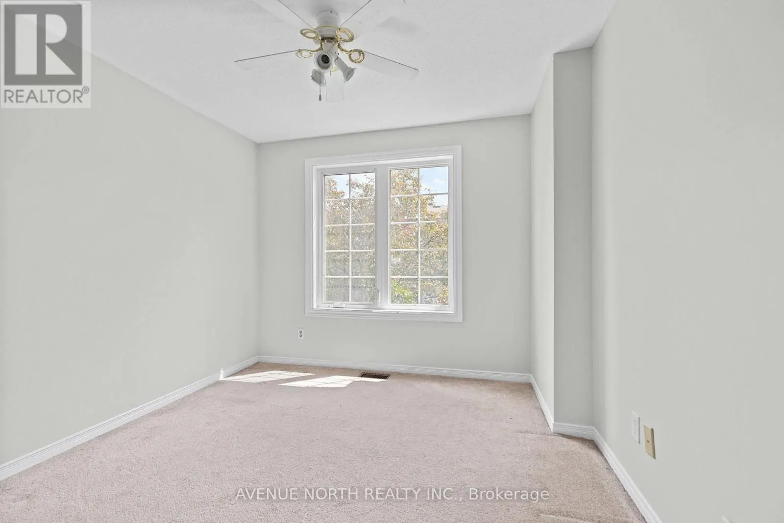 45 WRENWOOD CRESCENT
