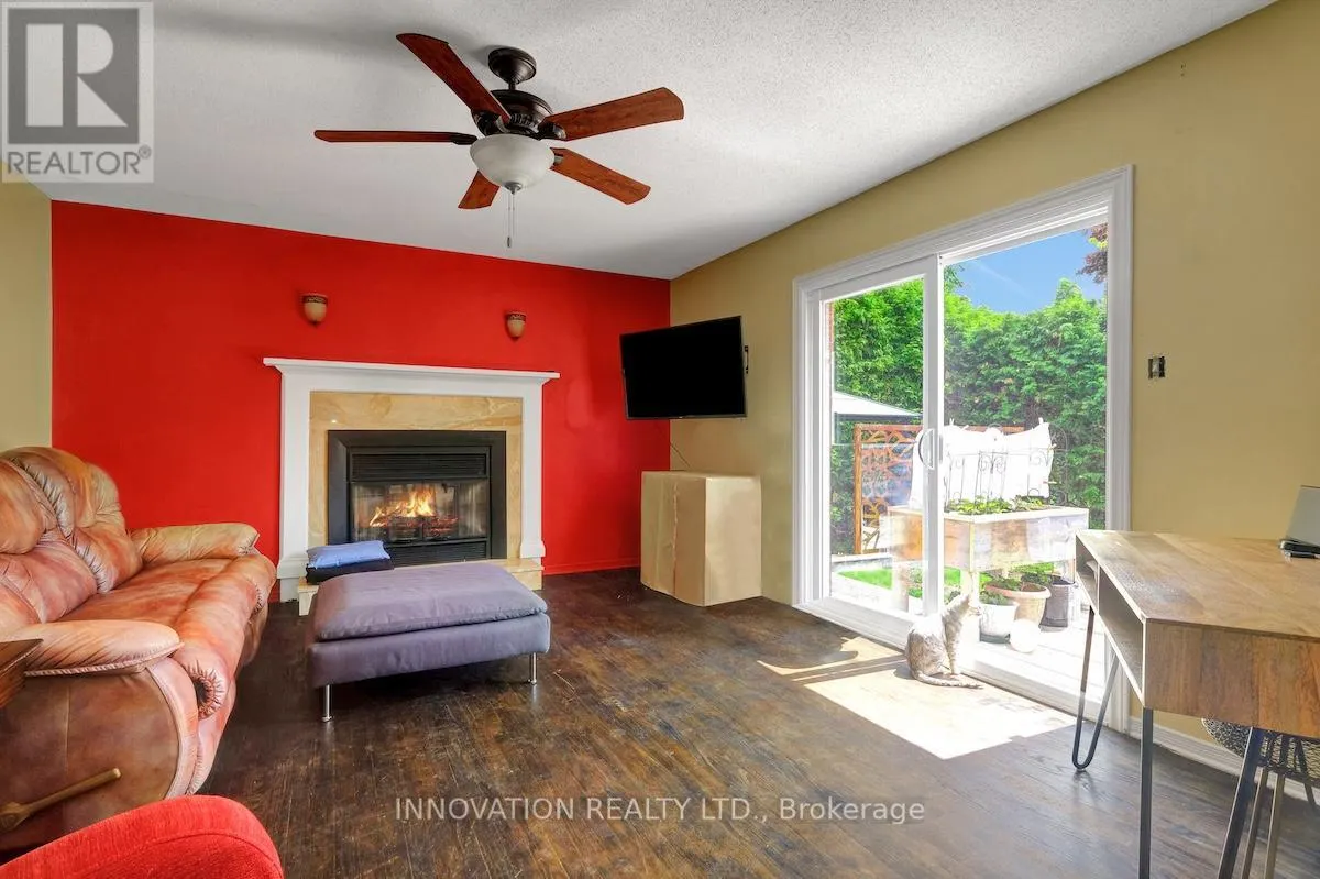 25 SPINDLE WAY