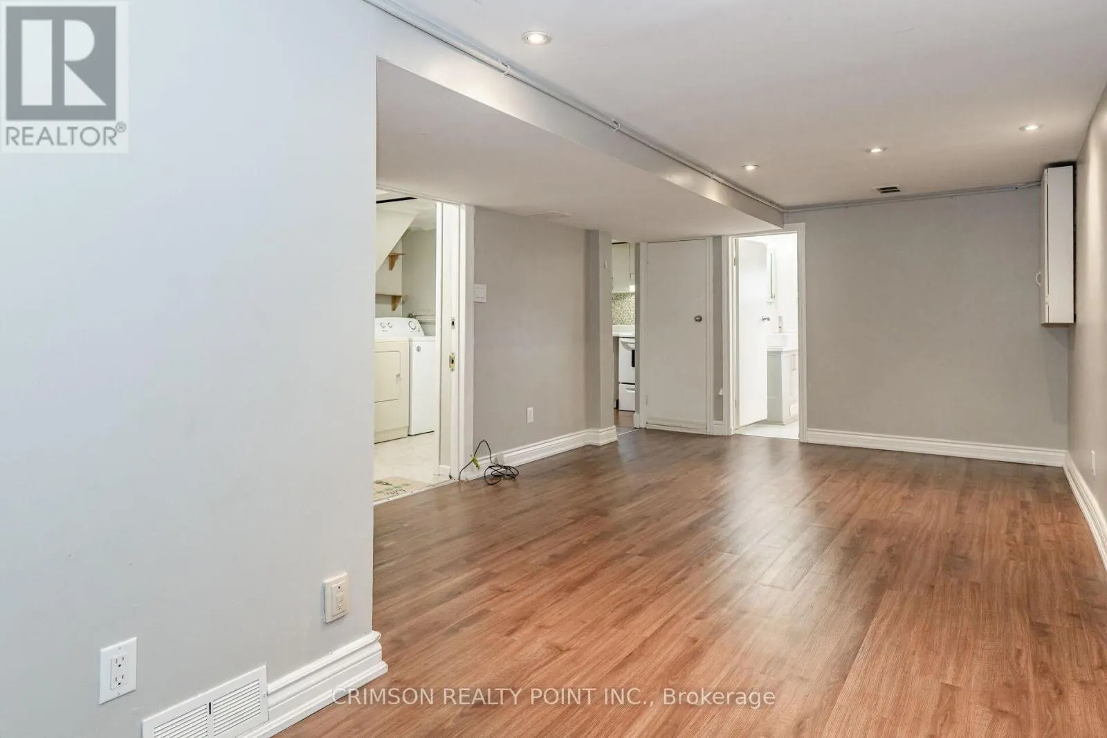 42 EAST 11TH STREET
