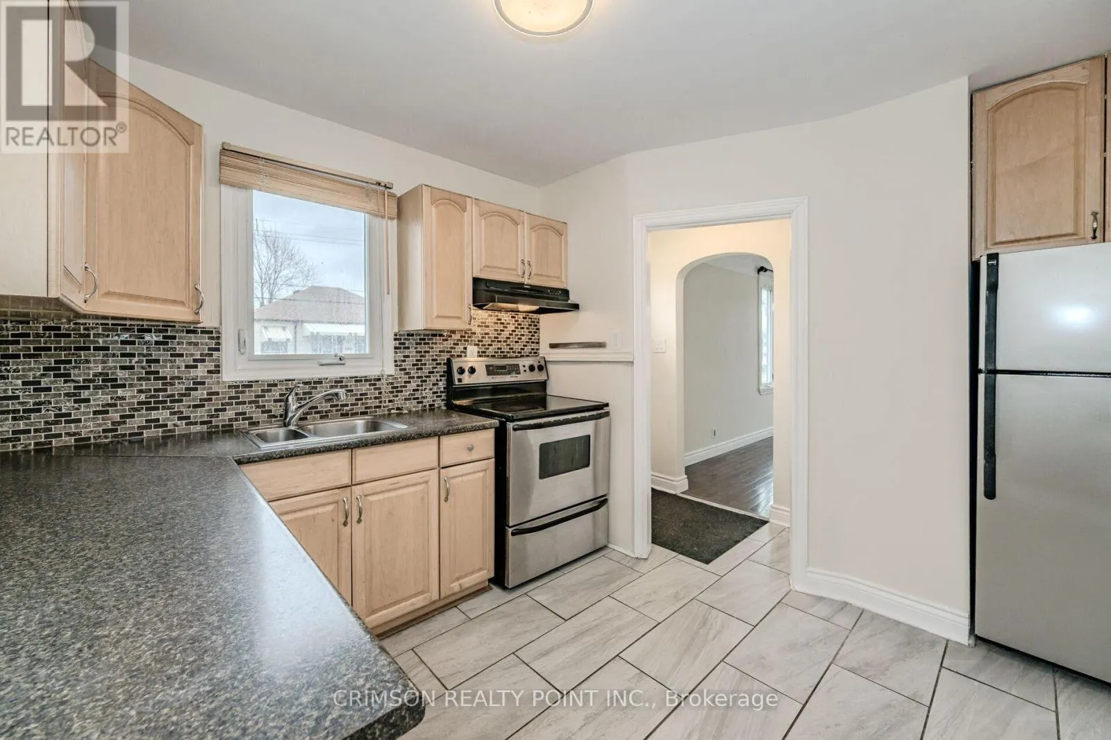 42 EAST 11TH STREET