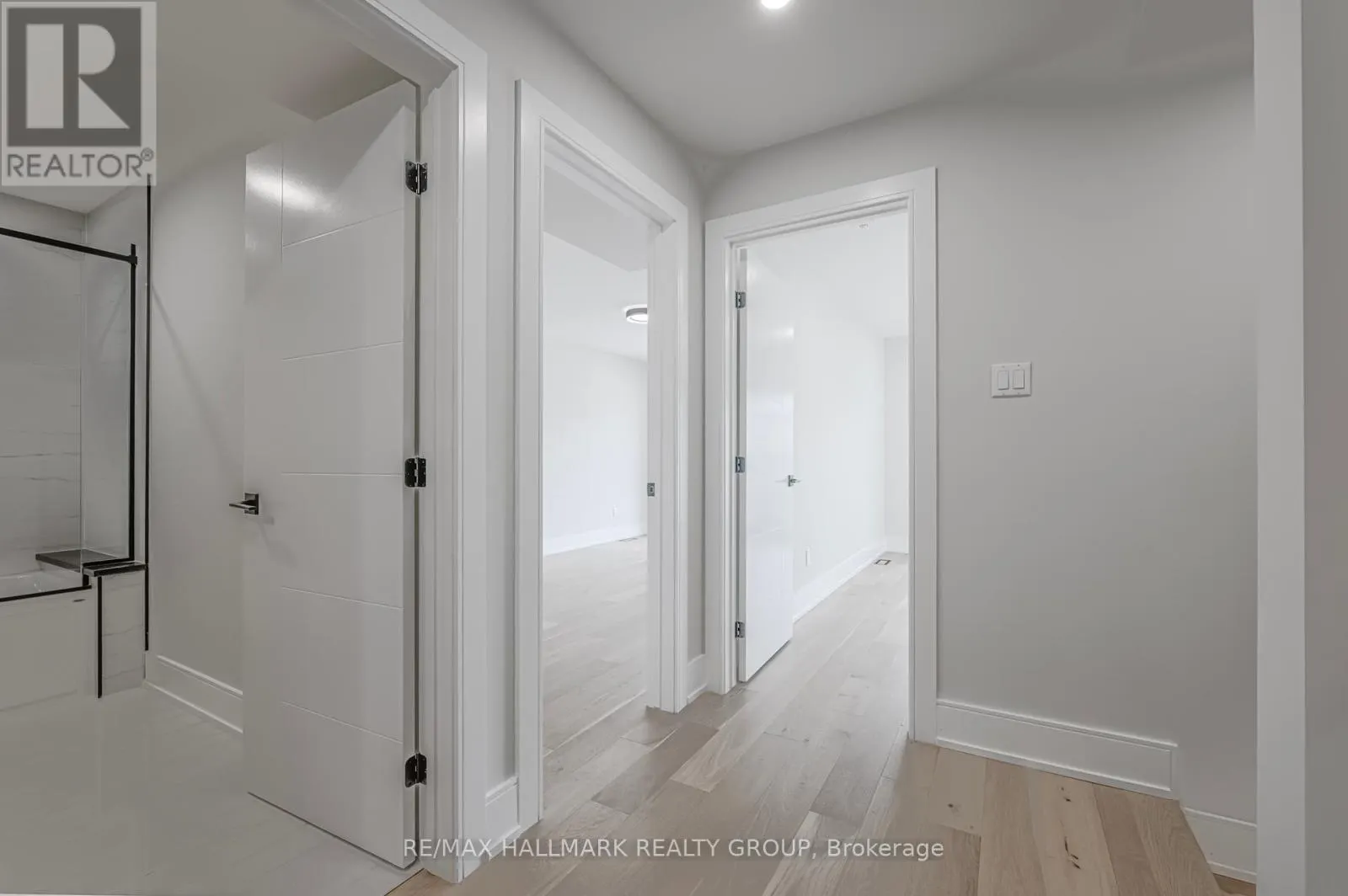 185A 185B CARLETON AVENUE