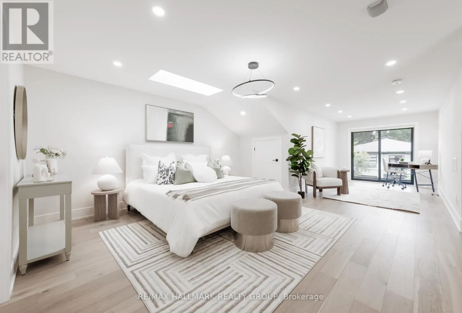 185A 185B CARLETON AVENUE