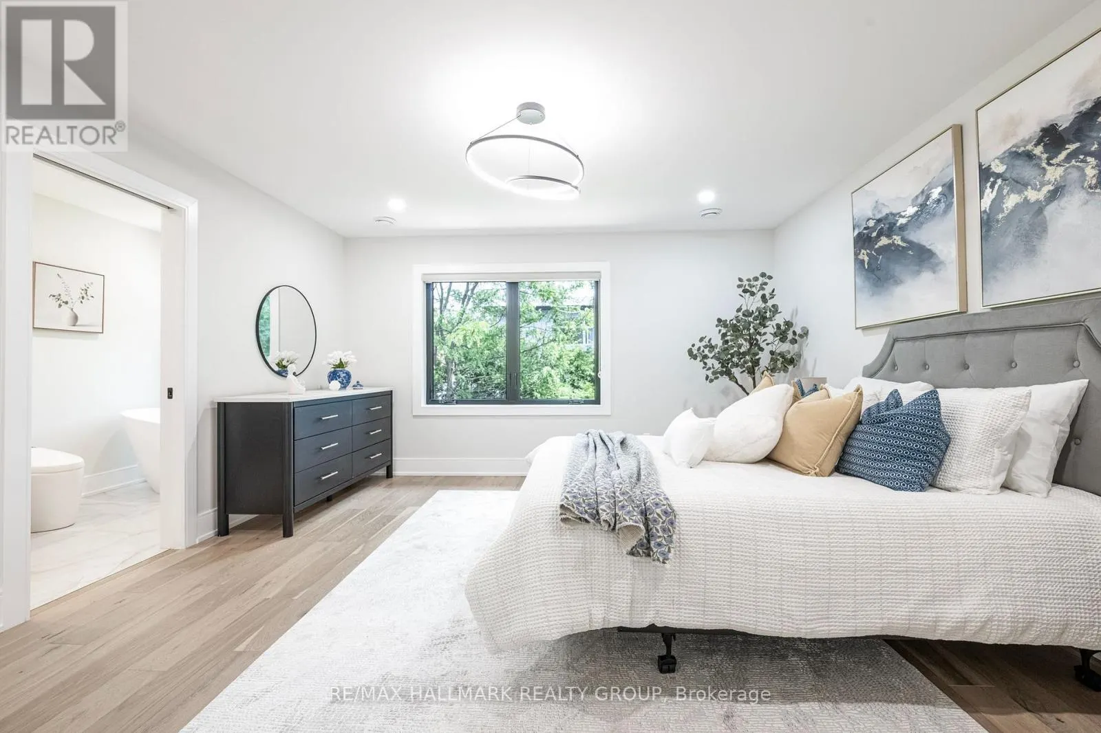 185A 185B CARLETON AVENUE