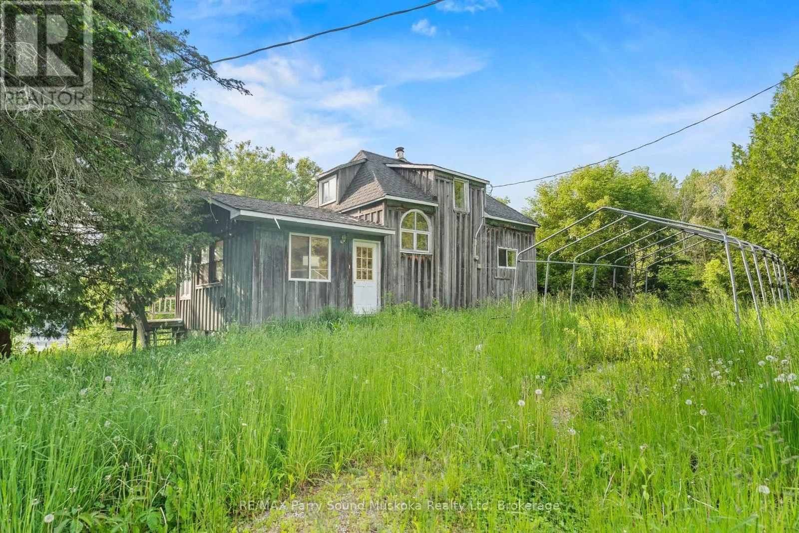 5 BELLVIEW CRESCENT