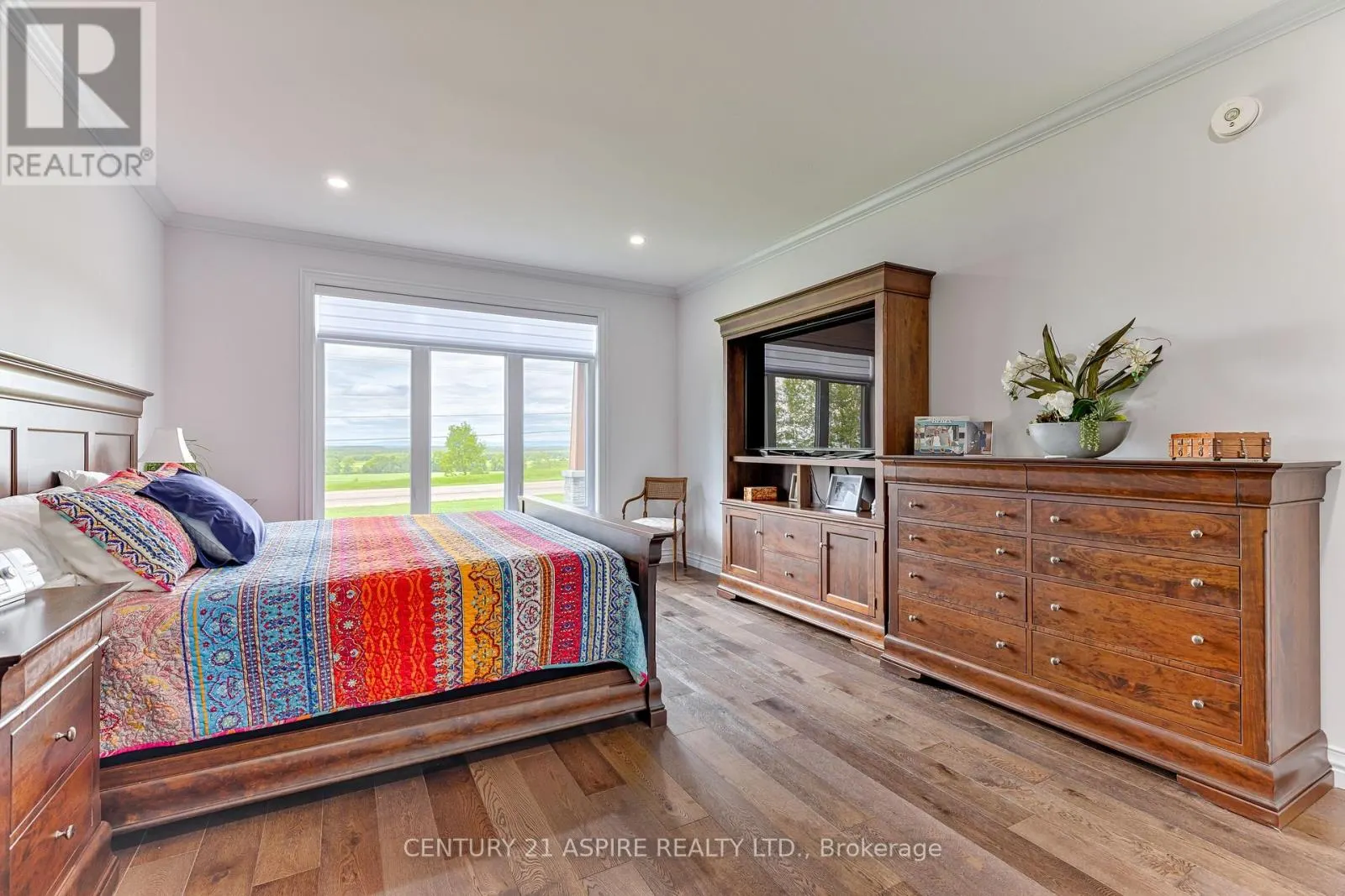 402 LA PASSE ROAD