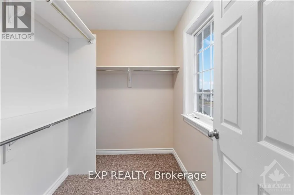 36 BELLWOOD DRIVE