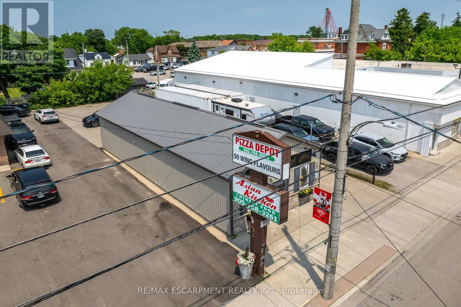 26 MAIN STREET S