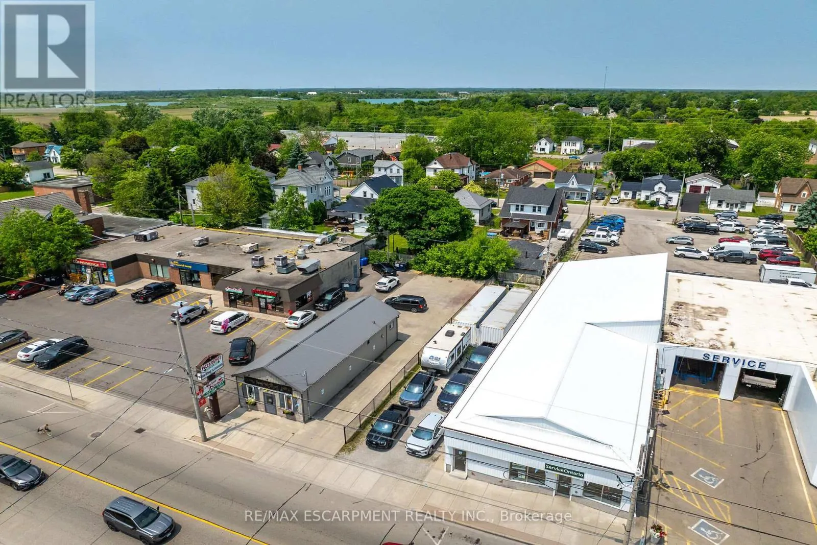 26 MAIN STREET S