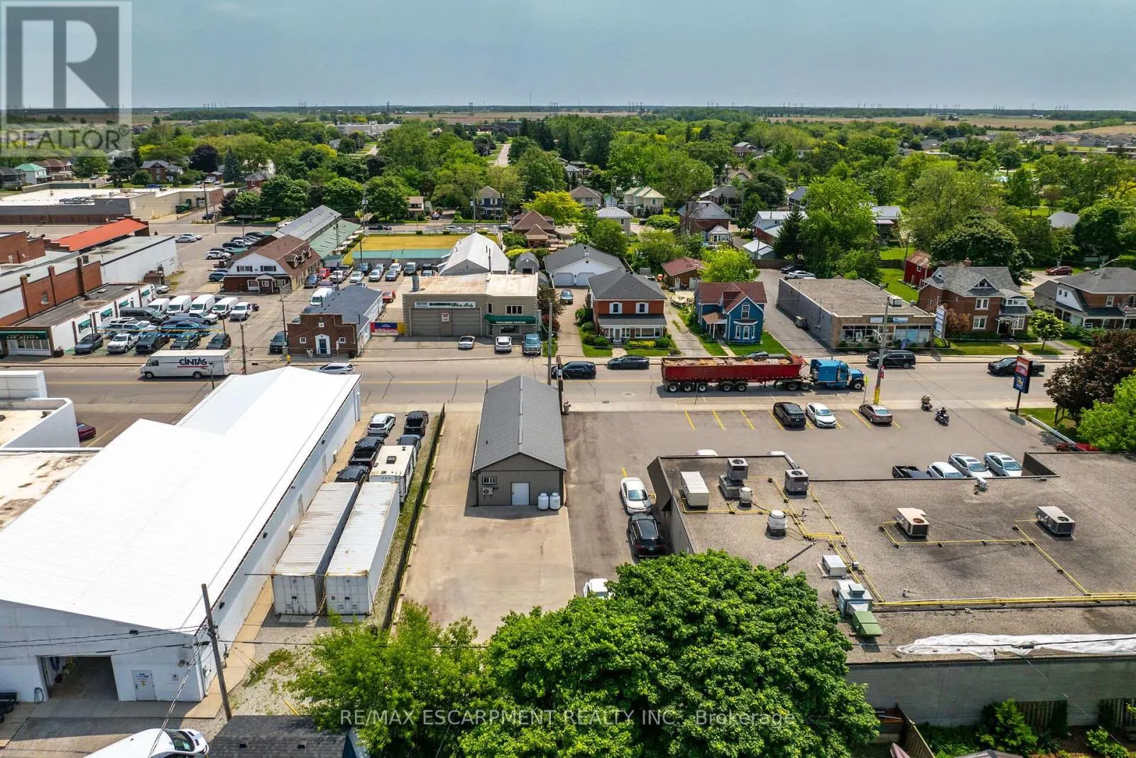 26 MAIN STREET S