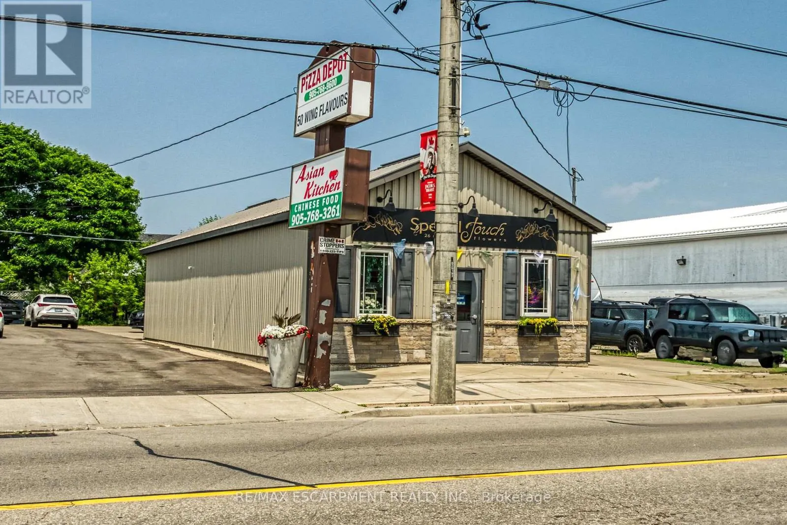 26 MAIN STREET S