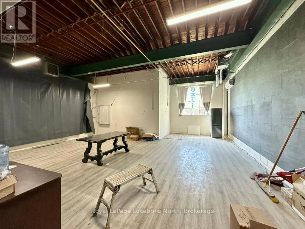 3 - 278 COOK STREET, #3