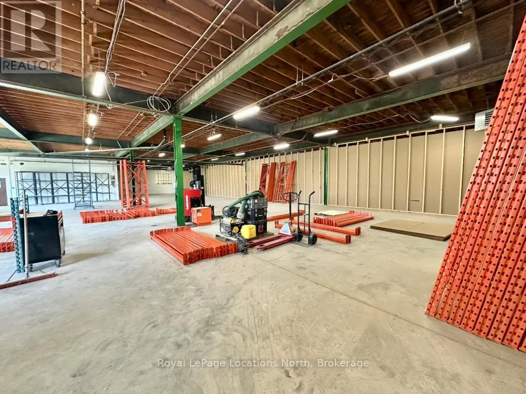 3 - 278 COOK STREET, #3