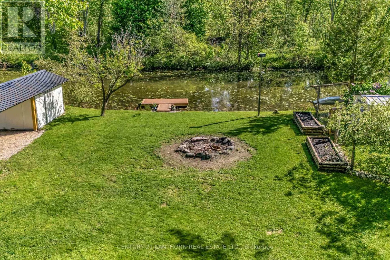 202 RIVER ROAD E