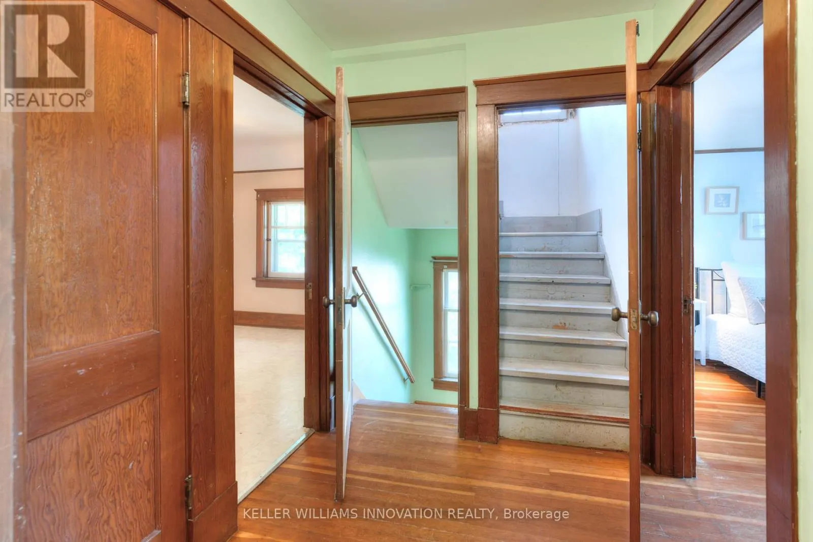 235 HOFFMAN STREET