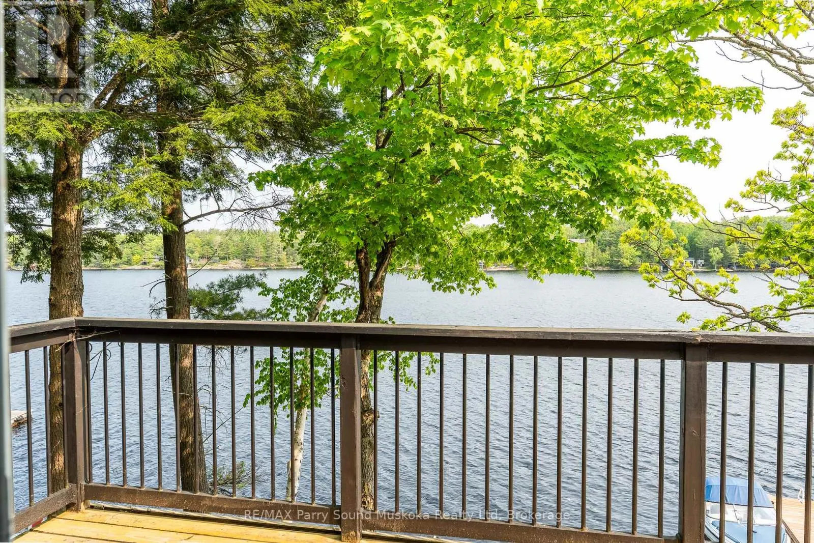 362 HEALEY LAKE