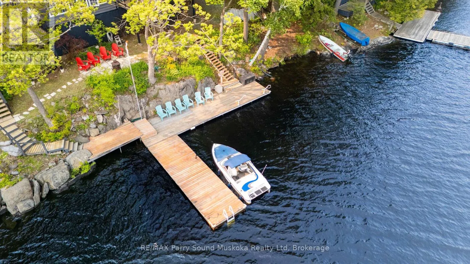 362 HEALEY LAKE