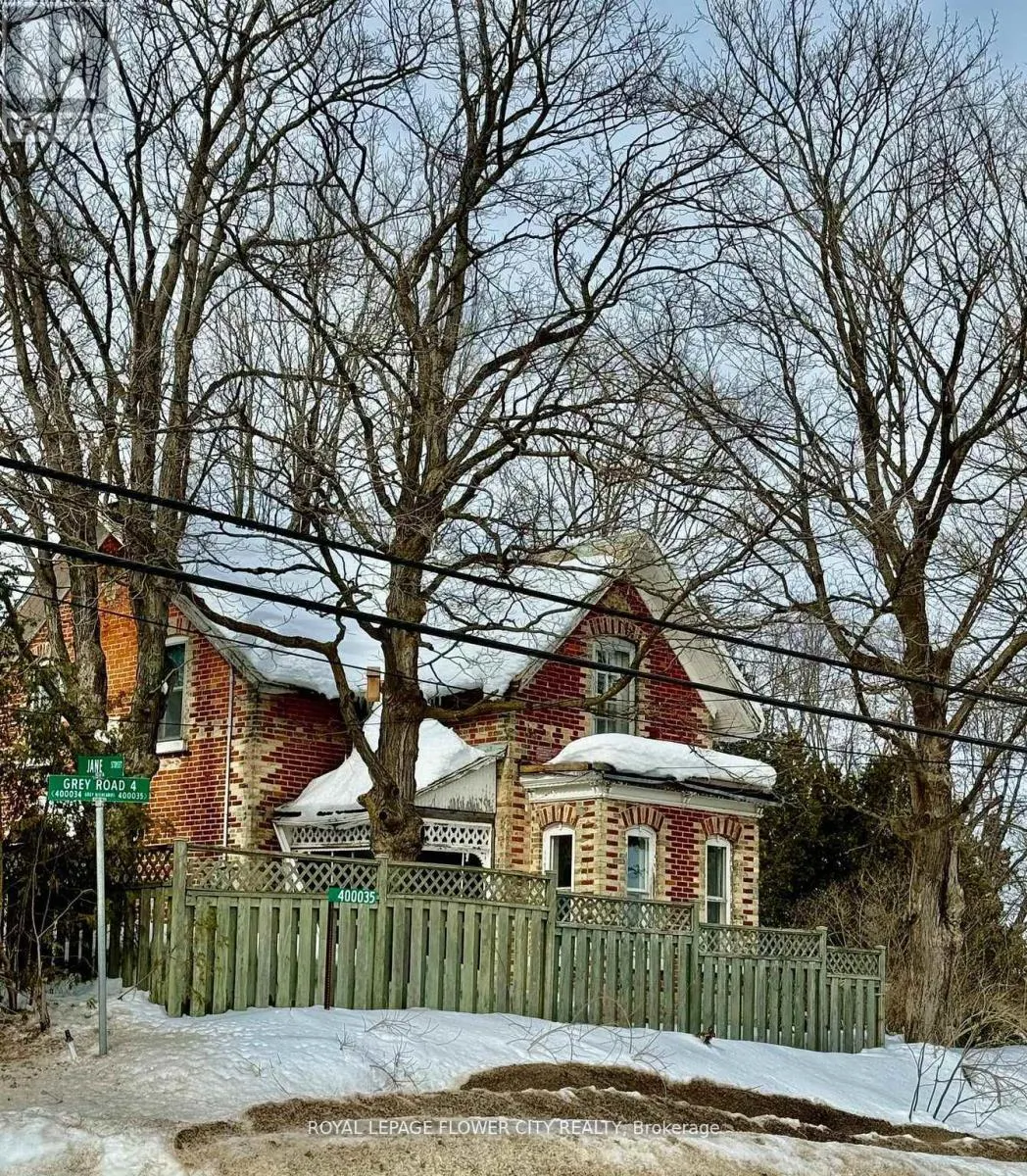 4 - 400035 GREY ROAD