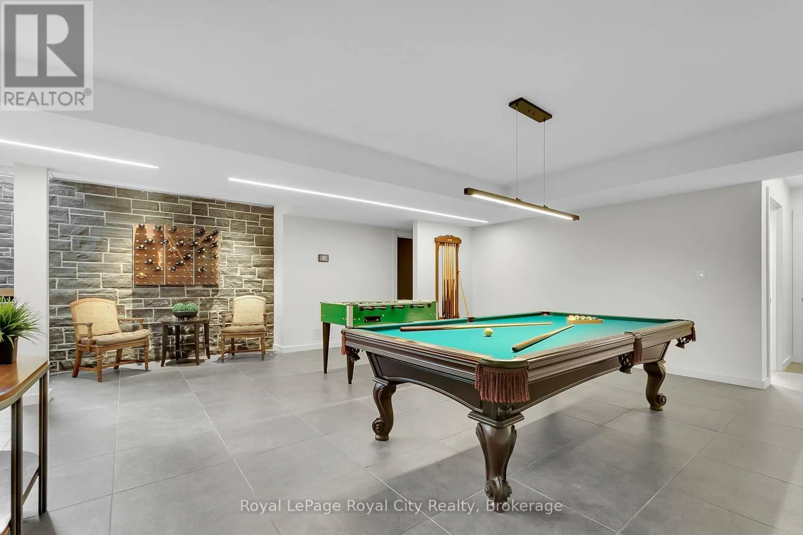 164 HUME ROAD