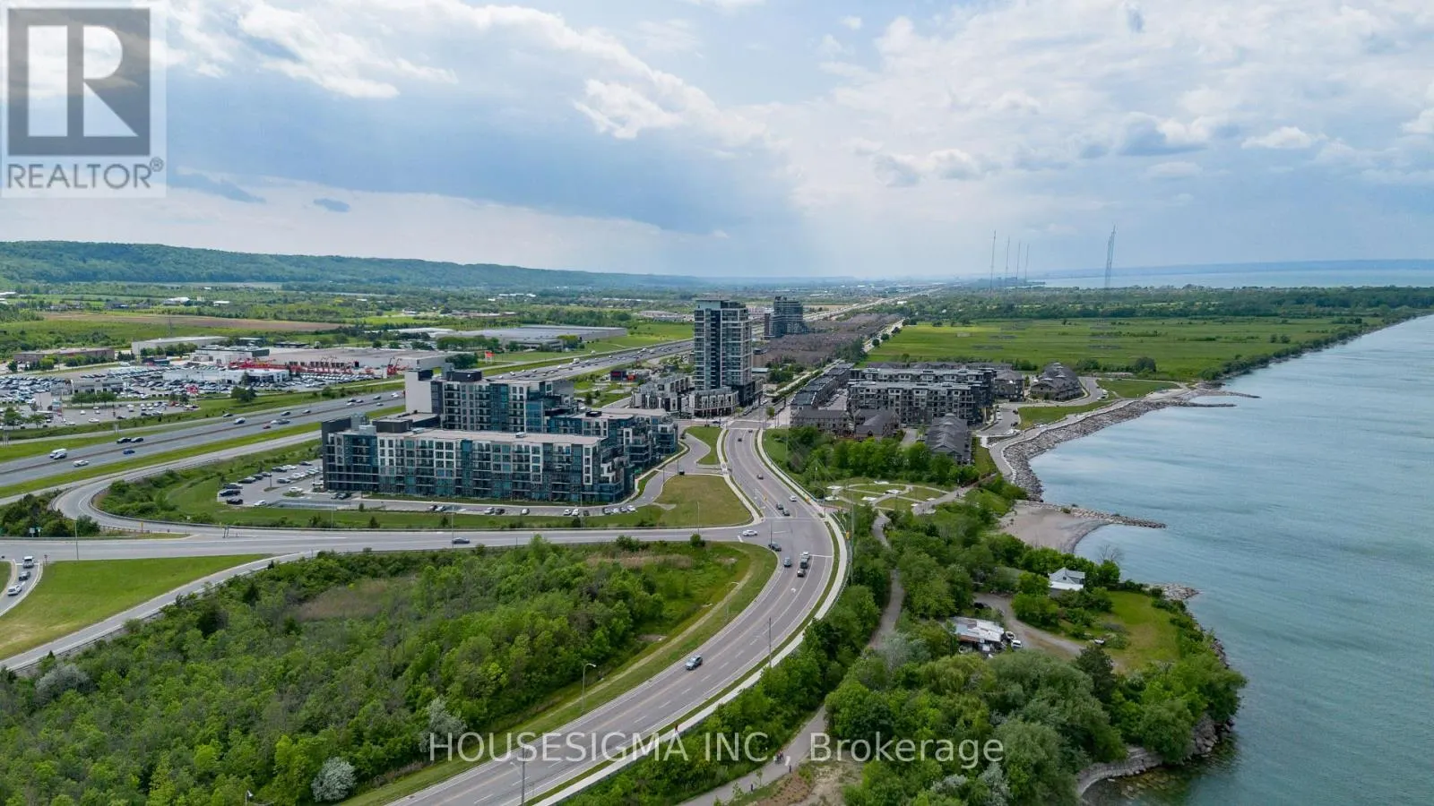 807 - 16 CONCORD PLACE, #807