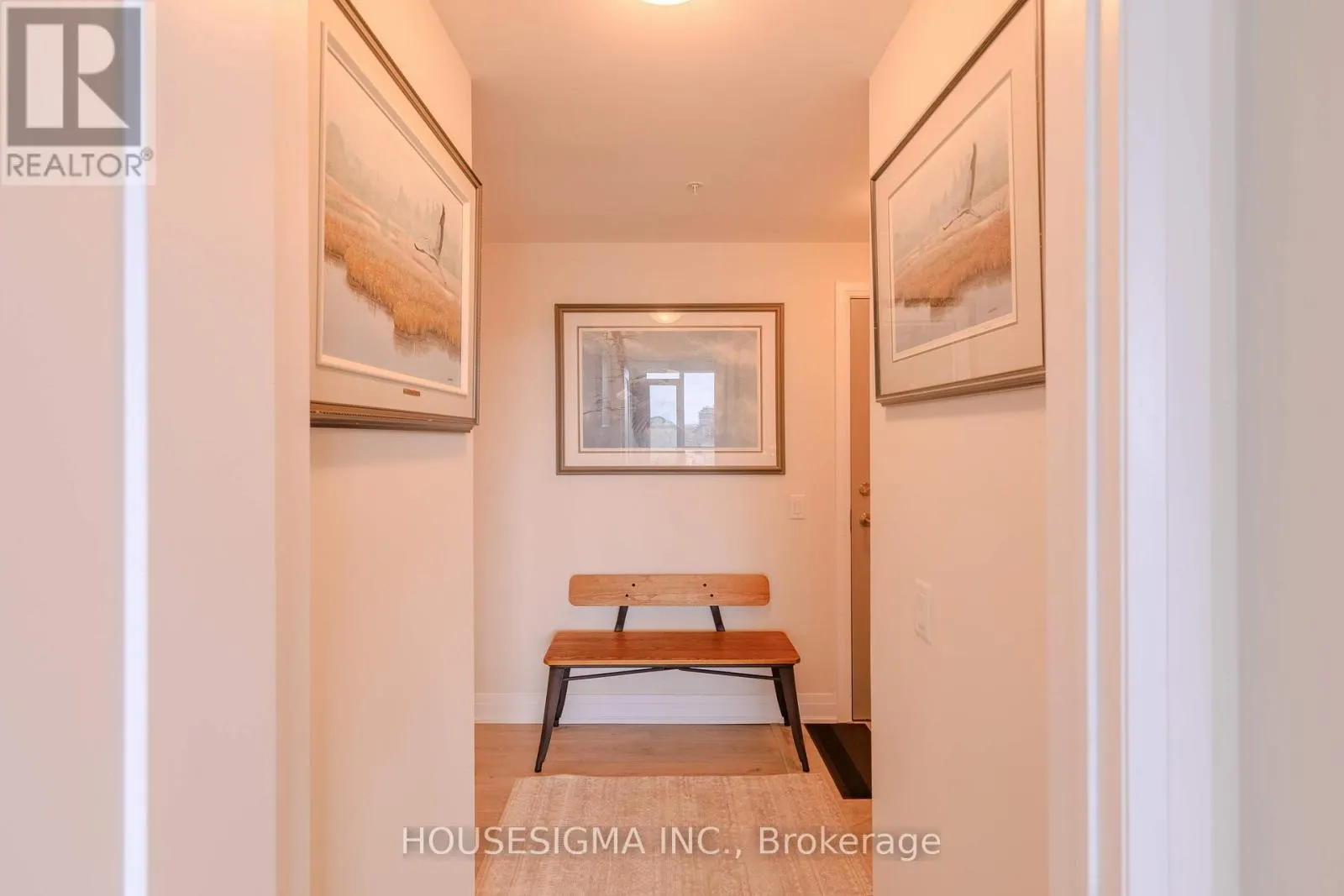 807 - 16 CONCORD PLACE, #807