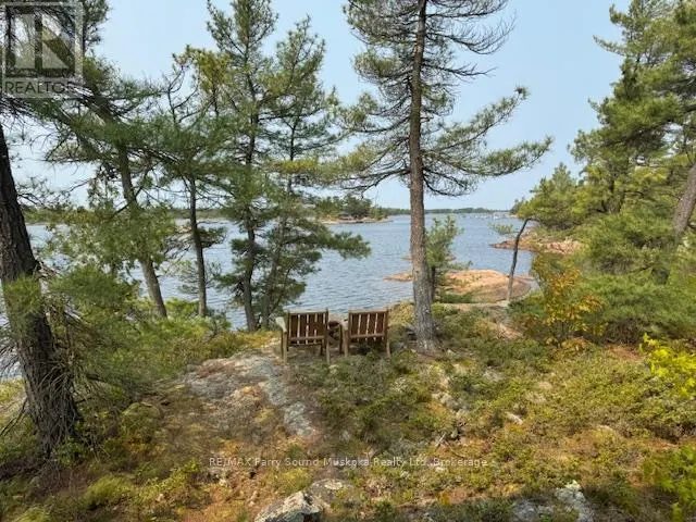 1 A775 ISLAND