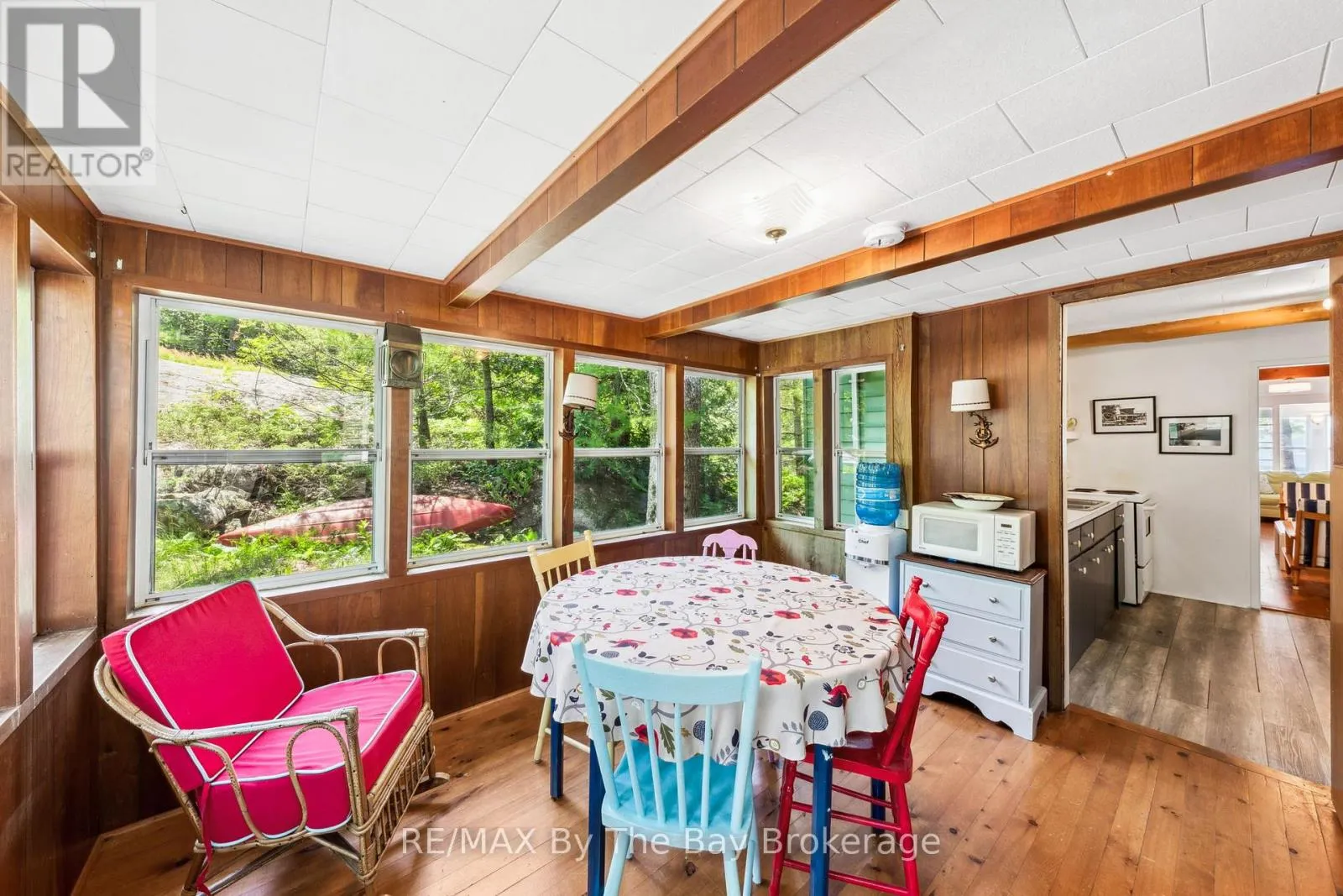 3572 ISLAND 820/MERMAID ISLAND