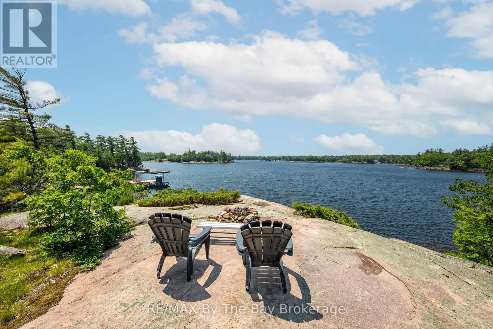 3572 ISLAND 820/MERMAID ISLAND