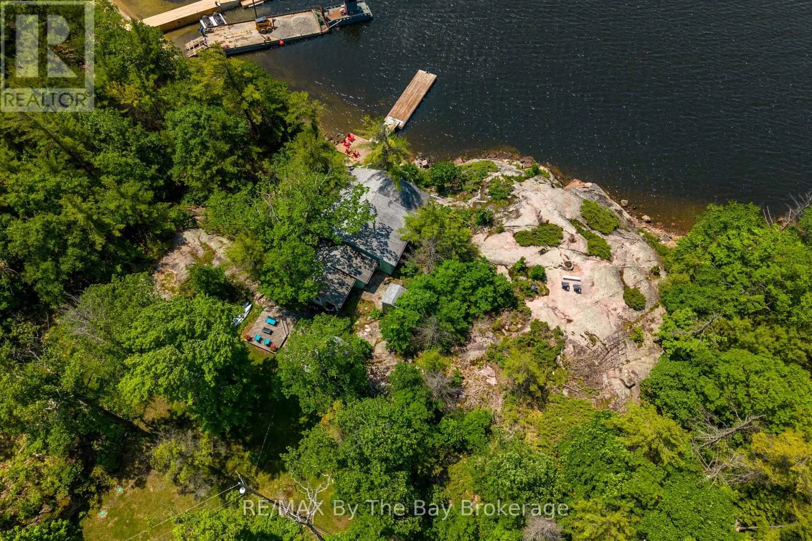 3572 ISLAND 820/MERMAID ISLAND
