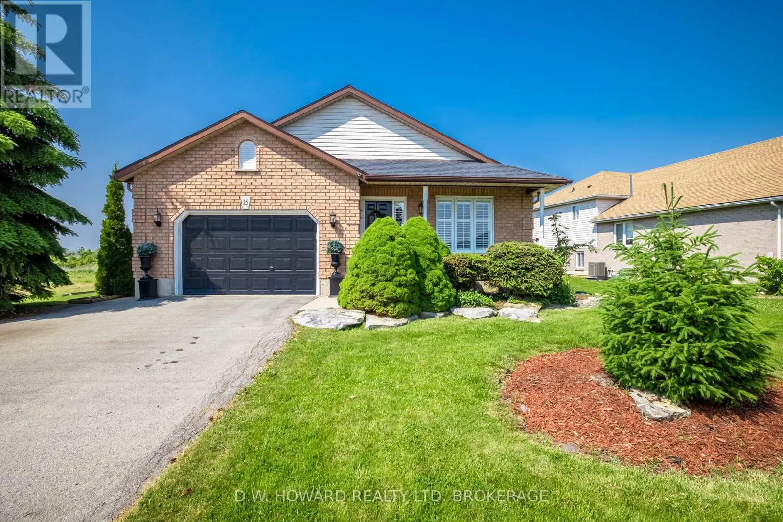 15 MEADOWLARK DRIVE