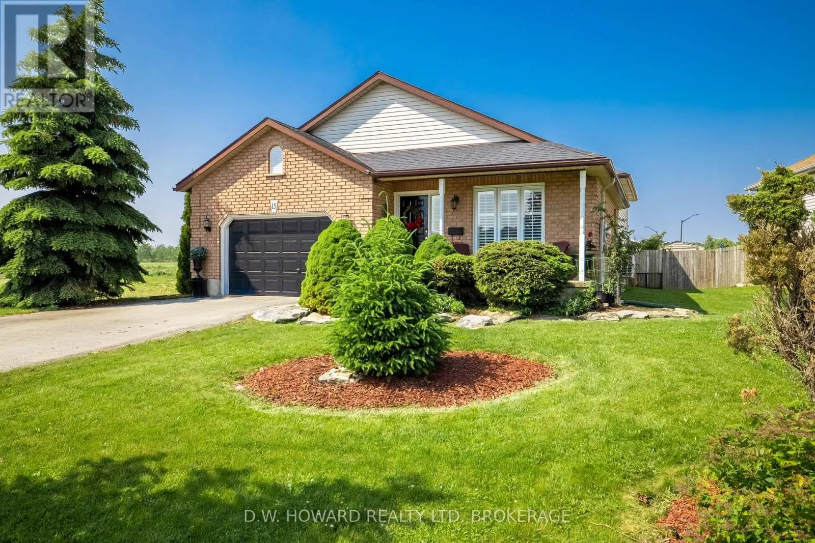 15 MEADOWLARK DRIVE