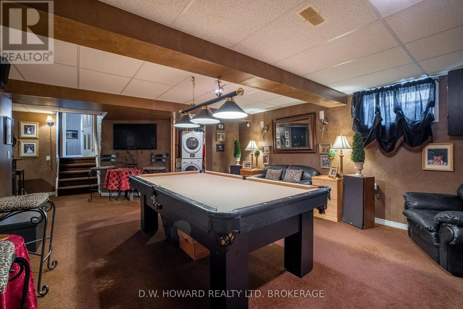 15 MEADOWLARK DRIVE