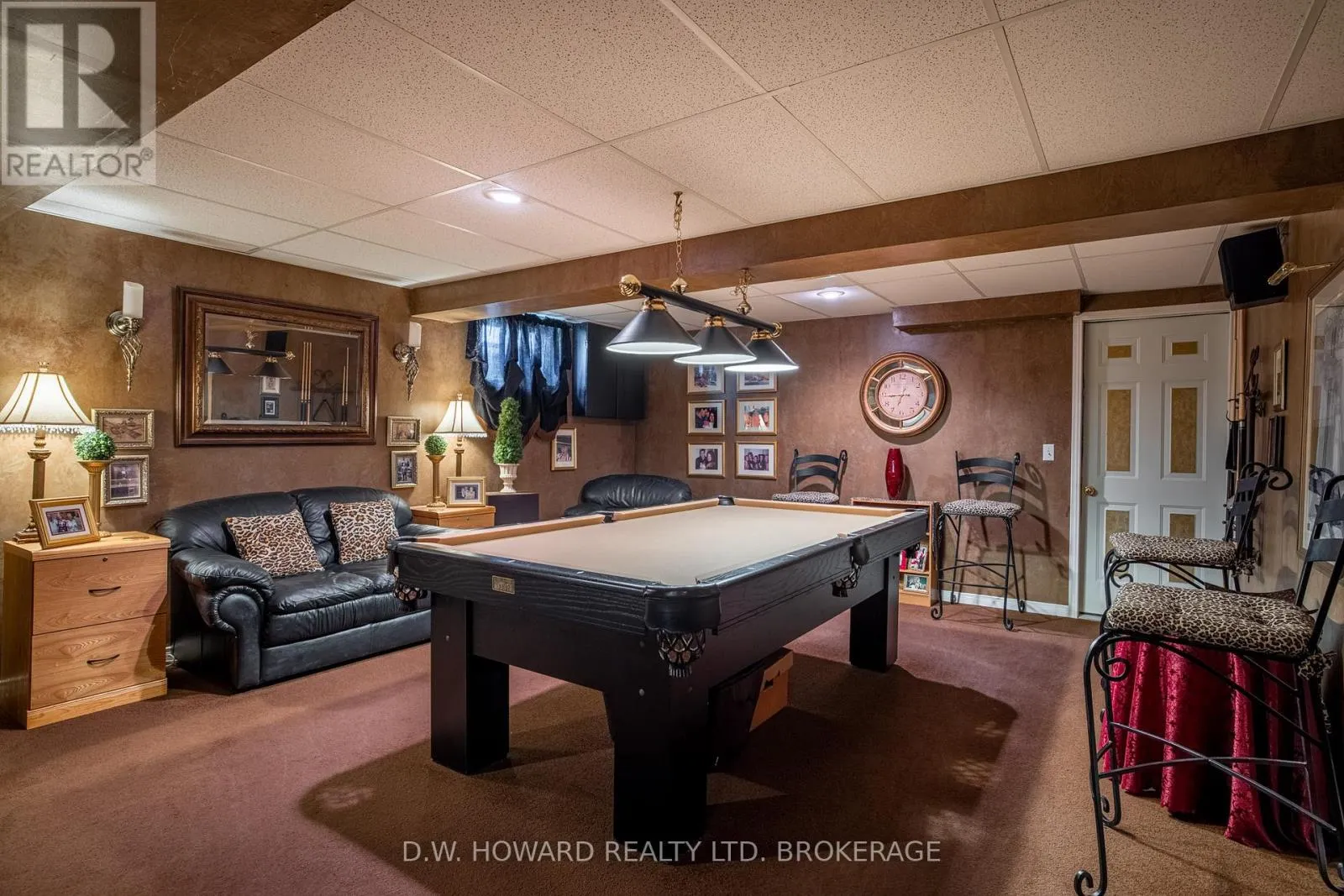 15 MEADOWLARK DRIVE