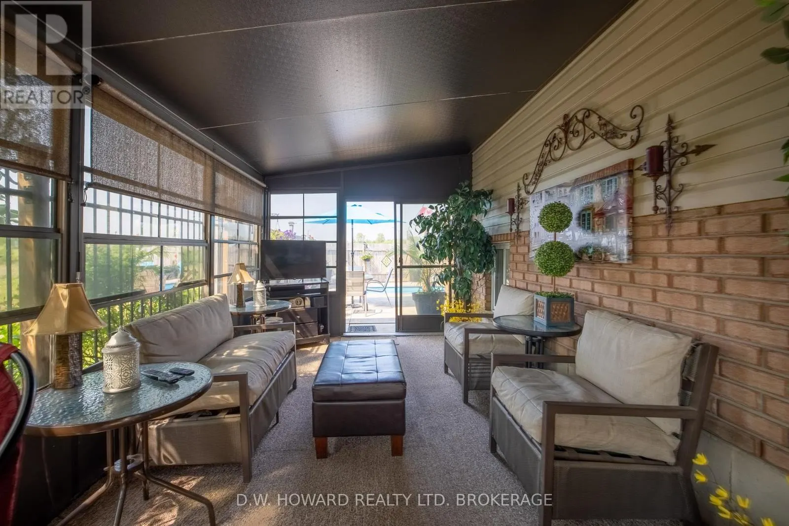 15 MEADOWLARK DRIVE